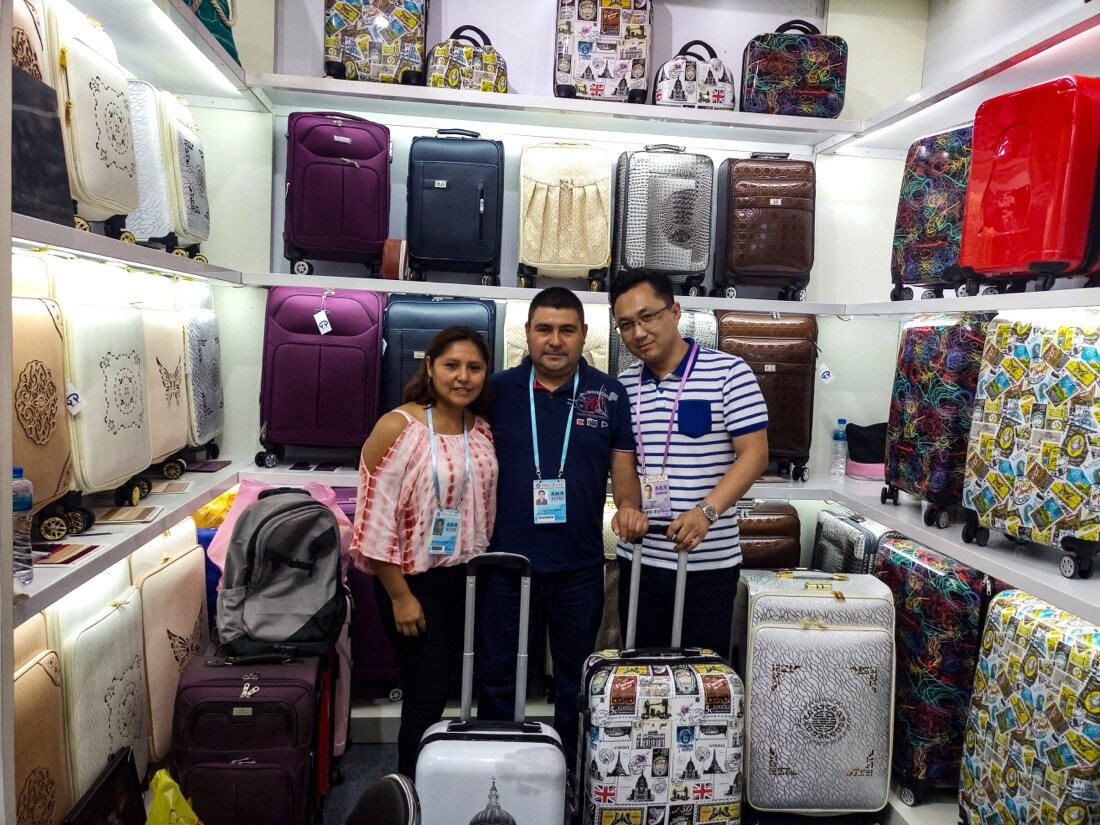 SYMPATHYBAG with clients and at international bag trade shows