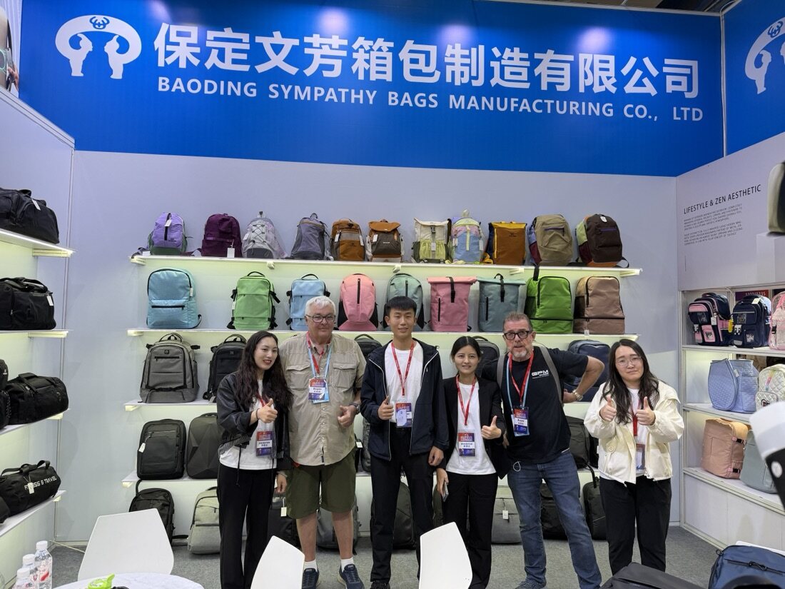 SYMPATHYBAG with clients and at international bag trade shows