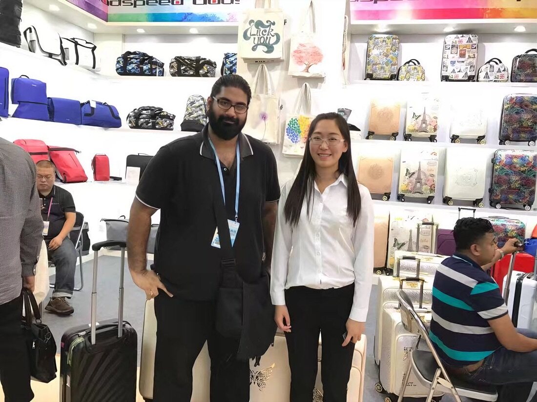 SYMPATHYBAG with clients and at international bag trade shows