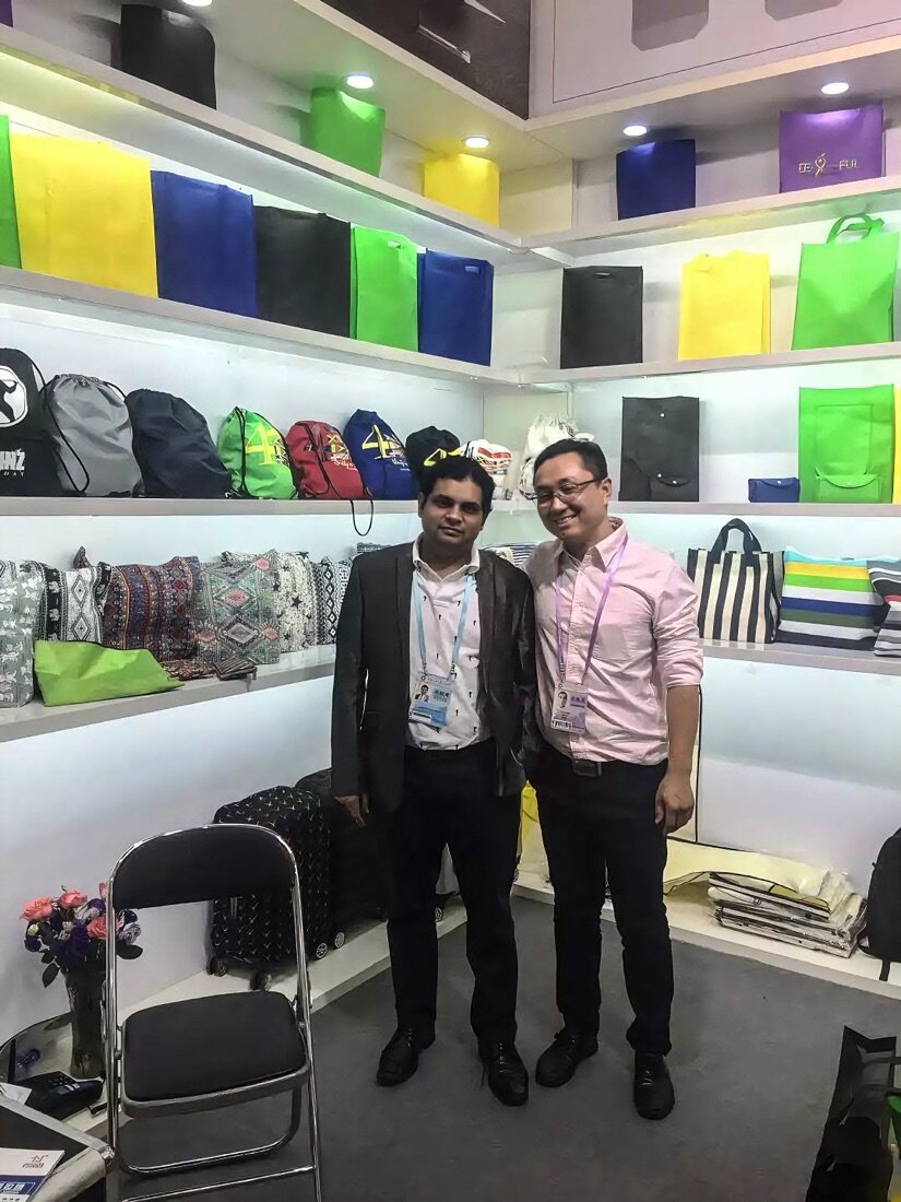 SYMPATHYBAG with clients and at international bag trade shows